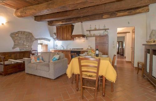 Santa Fiora Apartment | Apartment Spiga by Interhome