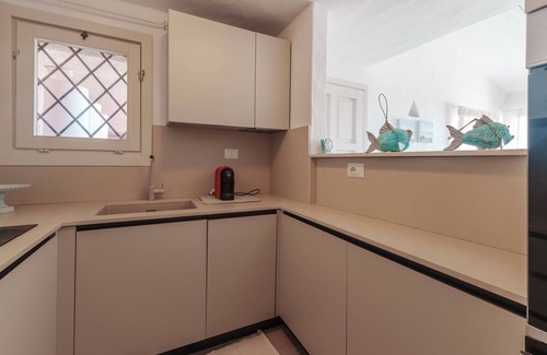 Liscia di Vacca Apartment | Apartment 'Spinnaker' with Sea View, Wi-Fi and Air Conditioning