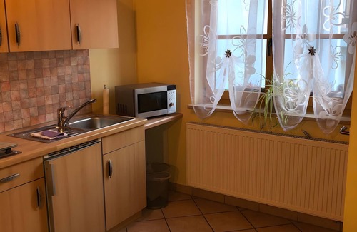 Schesslitz Apartment | Apartment 'Stark bis 3 Personen' with Wi-Fi