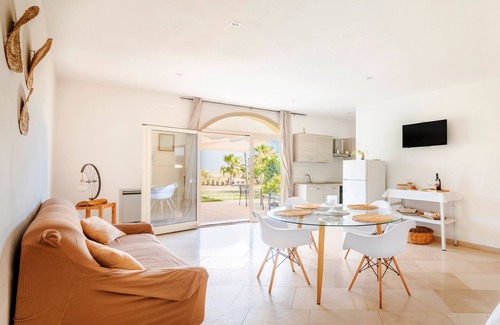 Otranto Apartment | Apartment 'Superior - 4' with Sea View, Wi-Fi and Air Conditioning