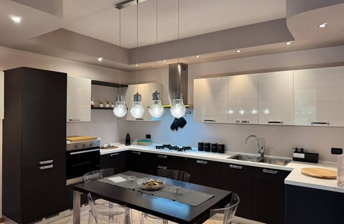 Arqua Petrarca Apartment | Apartment 'Sweet Home' with Private Terrace, Private Garden and Wi-Fi