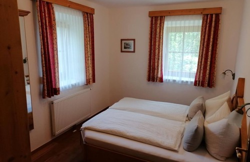 Steinfeld Bed & Breakfast | Apartment type Waldblick - Waldpension Ranner