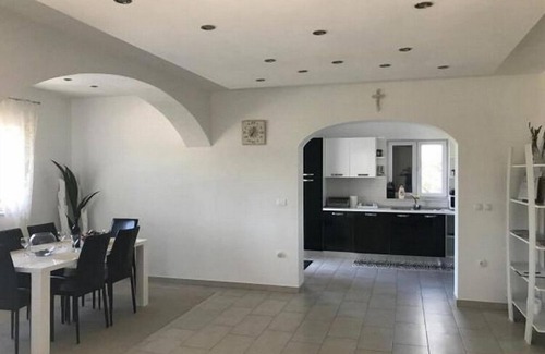 Mocici Apartment | Apartment Villa Morena - Three Bedroom Villa with Terrace and Swimming Pool