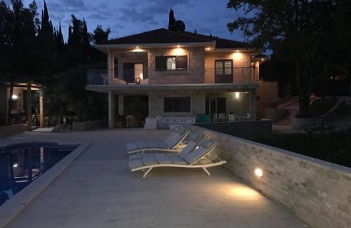 Mocici Apartment | Apartment Villa Morena - Three Bedroom Villa with Terrace and Swimming Pool