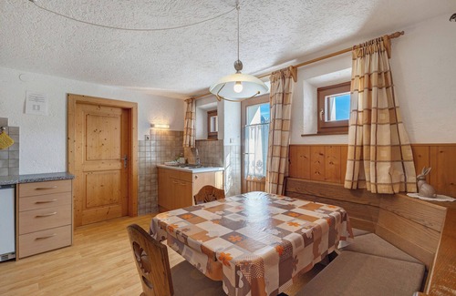 Valle San Silvestro Apartment | Apartment 'Wegscheiderhof' with Mountain View, Private Terrace and Wi-Fi