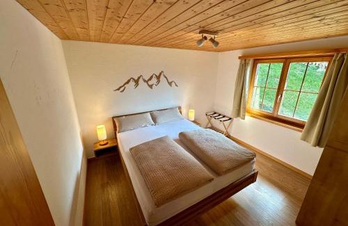 Kublis Apartment | Apartment with Balcony & Mountain View