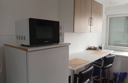 Valenciennes House | Apartment with bedroom, living room and fully equipped kitchen in the city center.