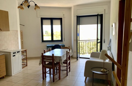 Ciro Marina Apartment | Apartment with garden a few steps from the sea