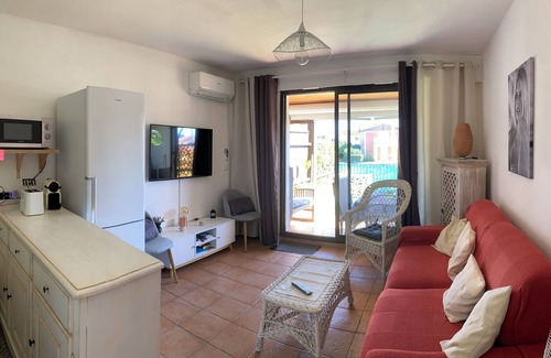 Port Grimaud Apartment | Apartment with large terrace and garage in PORT GRIMAUD