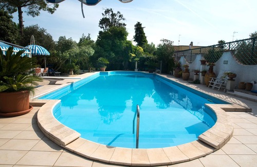 Province of Lecce Apartment | Apartment with Pool and Park in Villa Oasi