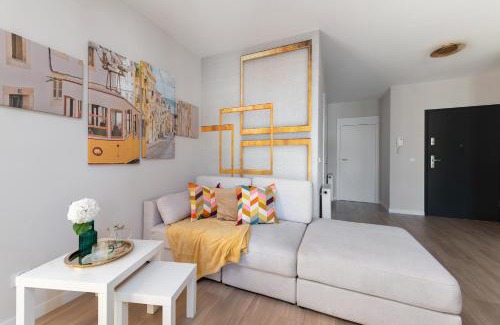 Bronowice Apartment | Apartment with private terrace by NEARTO PL