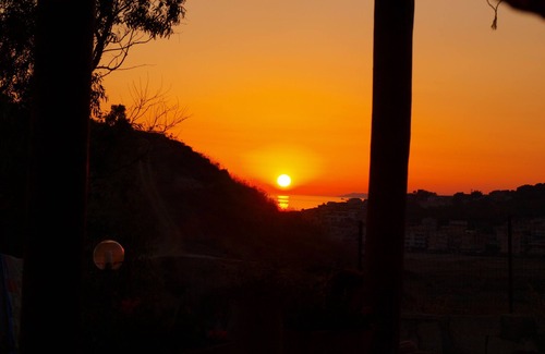 Borgo Bonsignore Apartment | Apartment with sea view terrace