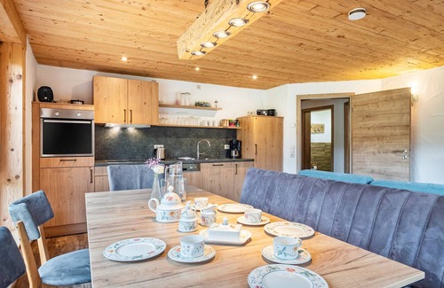 Voehrenbach Apartment | Apartment 'Wohnung Mühlstein' with Private Terrace, Private Garden and Wi-Fi