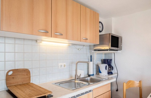 Clausdorf Apartment | Apartment 'Zur Eule - Steinkauz' with Shared Terrace, Shared Garden and Wi-Fi