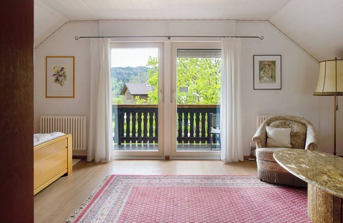 Horben Apartment | Apartment 'Zum Alt Engelwirt' with Mountain View, Balcony and Wi-Fi