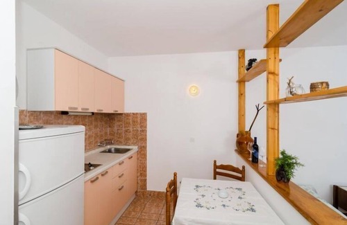 Trstenik Apartment | Apartments Bezek - Studio Apartment with Sea View 2 A