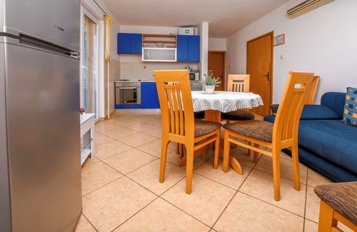 Razanj Apartment | Apartments Ema (22211-A1) - Razanj