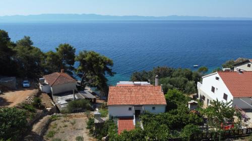 Gdinj Apartment | Apartments Hanna