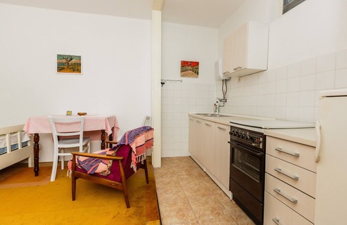 Kastel Stari Apartment | Apartments Jelen (17281-A2) - Kastel Stari