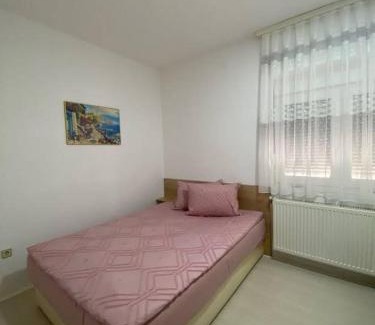 Gevgelija Apartment | ApHEARTments