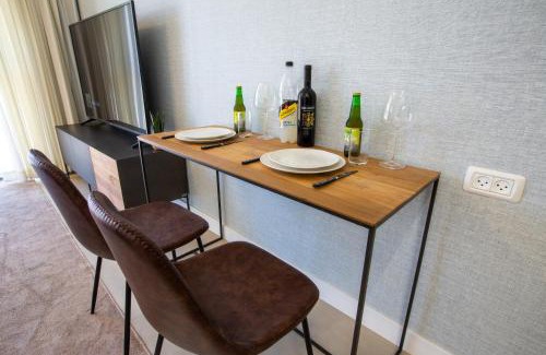 Ashkelon Apartment | Aphrodite Suite