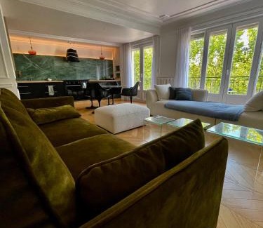 Les Halles - Valliere Apartment | Apparemment luxueux niché dans les arbres