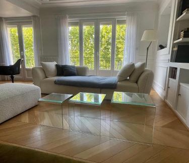 Les Halles - Valliere Apartment | Apparemment luxueux niché dans les arbres