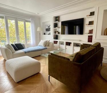 Les Halles - Valliere Apartment | Apparemment luxueux niché dans les arbres