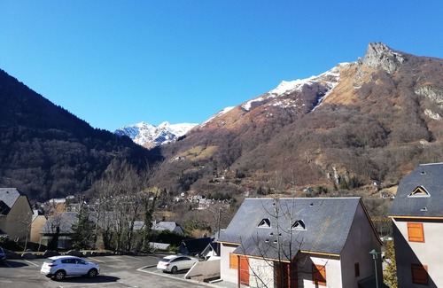 Cauterets Apartment | Appart duplex 48 m2 6 pers 500 m des télécabines cauterets 65110 2 nights min