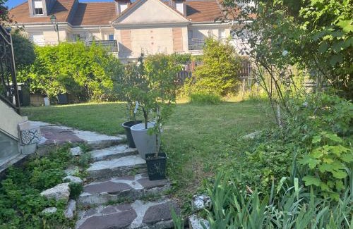 Soisy-sous-Montmorency Apartment | Appart Jardin Lac Casino Enghien Les Bains 15 min Paris