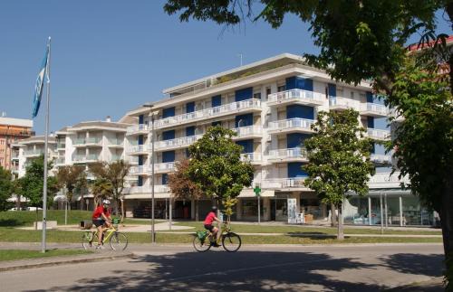 Jesolo Apartment | Appartamenti Residence Marcello-Piazza Torino-Lido di Jesolo