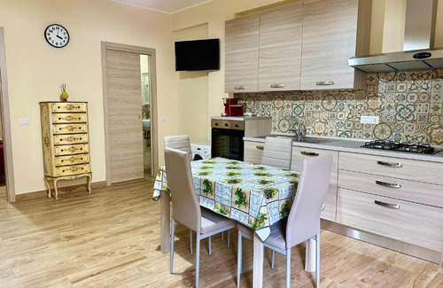 Torre di Faro Apartment | Appartamento A Due passi dal Mare