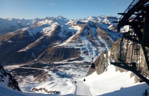 Passo del Tonale Apartment | Appartamento Cristallo di Ghiaccio
