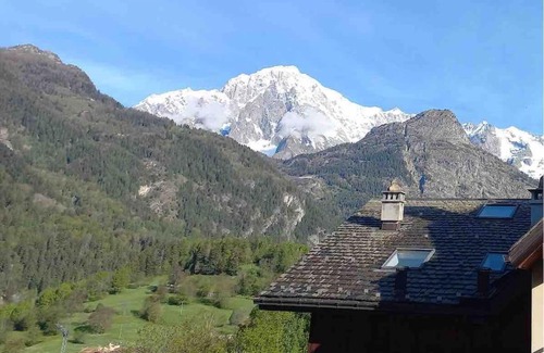 Pallusieux Apartment | Appartamento incantevole a 5 minuti da Courmayeur