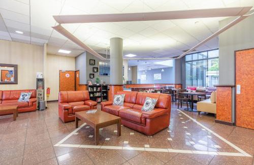 7th Arrondissement Apartment | Appart’City Confort Lyon Gerland