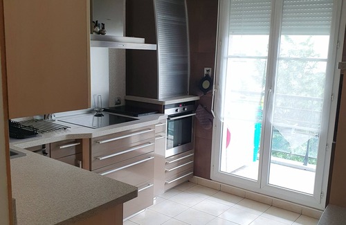 Montigny-le-Bretonneux Apartment | Appartement résidentiel au vert et au frais