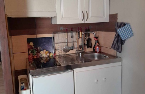 Villeneuve-les-Beziers Apartment | Appartement T2 - Canal du Midi - Villeneuve les Béziers