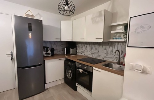 Villeneuve-la-Garenne Apartment | Appartement Neuf F2 en Face du Quartz