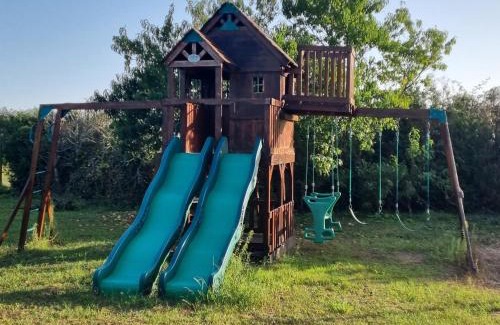 Durtal Apartment | Appartement à la campagne avec piscine