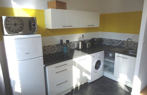 Fives Apartment | Appartement (3) T2 proche gares, centre et métro