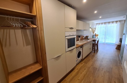 Klingenthal Apartment | Appartement au Calme Dans Residence Avec Piscine, Entouré de Foret