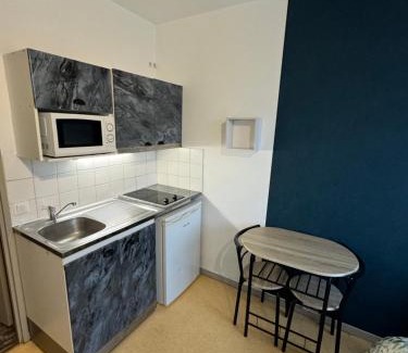 Faubourg Saint-Jacques Apartment | Appartement au coeur de Valence 32