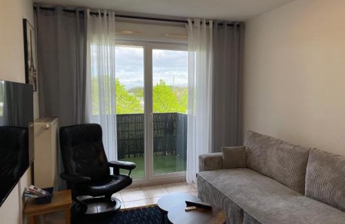Poteries Apartment | Appartement calme avec balcon, à 4km du centre, Parking, WI-FI, Netflix gratuit