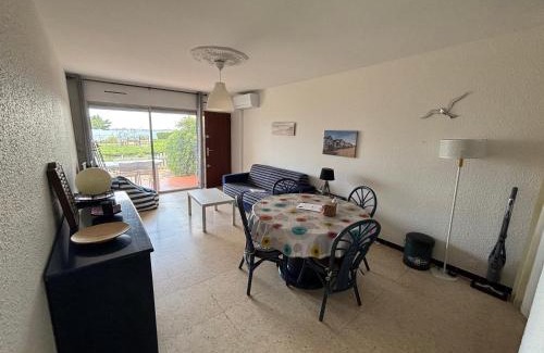 Balaruc-les-Bains Apartment | Appartement climatisé avec jardin privé, proche des Thermes et de l'étang de Thau - FR-1-503-116