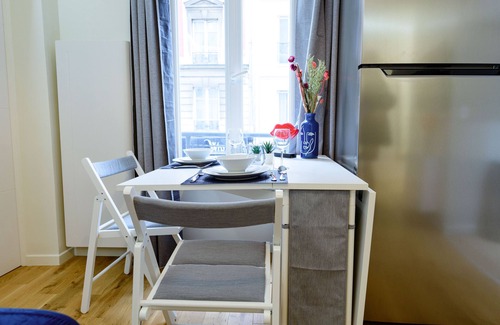 Quartier du Pont-de-Flandre Apartment | Appartement Confortable et Élégant à Paris
