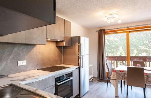 Meribel Apartment | Appartement cosy 2 pièces, cabine, 5 pers, Méribel, près des pistes, animaux admis - FR-1-180-591