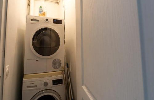 Saint-Augustin Apartment | Appartement cosy avec vue sur la mer à Nice