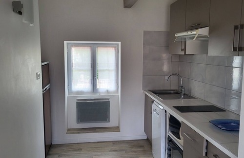 Grignan Apartment | Appartement Cosy Centre de Grignan