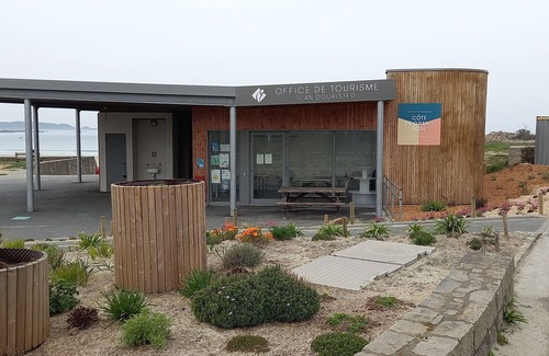 Le Ru Apartment | Appartement en Résidence - En Face de la Plage des Sables Blancs à 50m