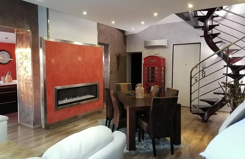 Toul Apartment | Appartement en Duplex, Face au Port de Plaisance, Proche Gare et Centre Ville